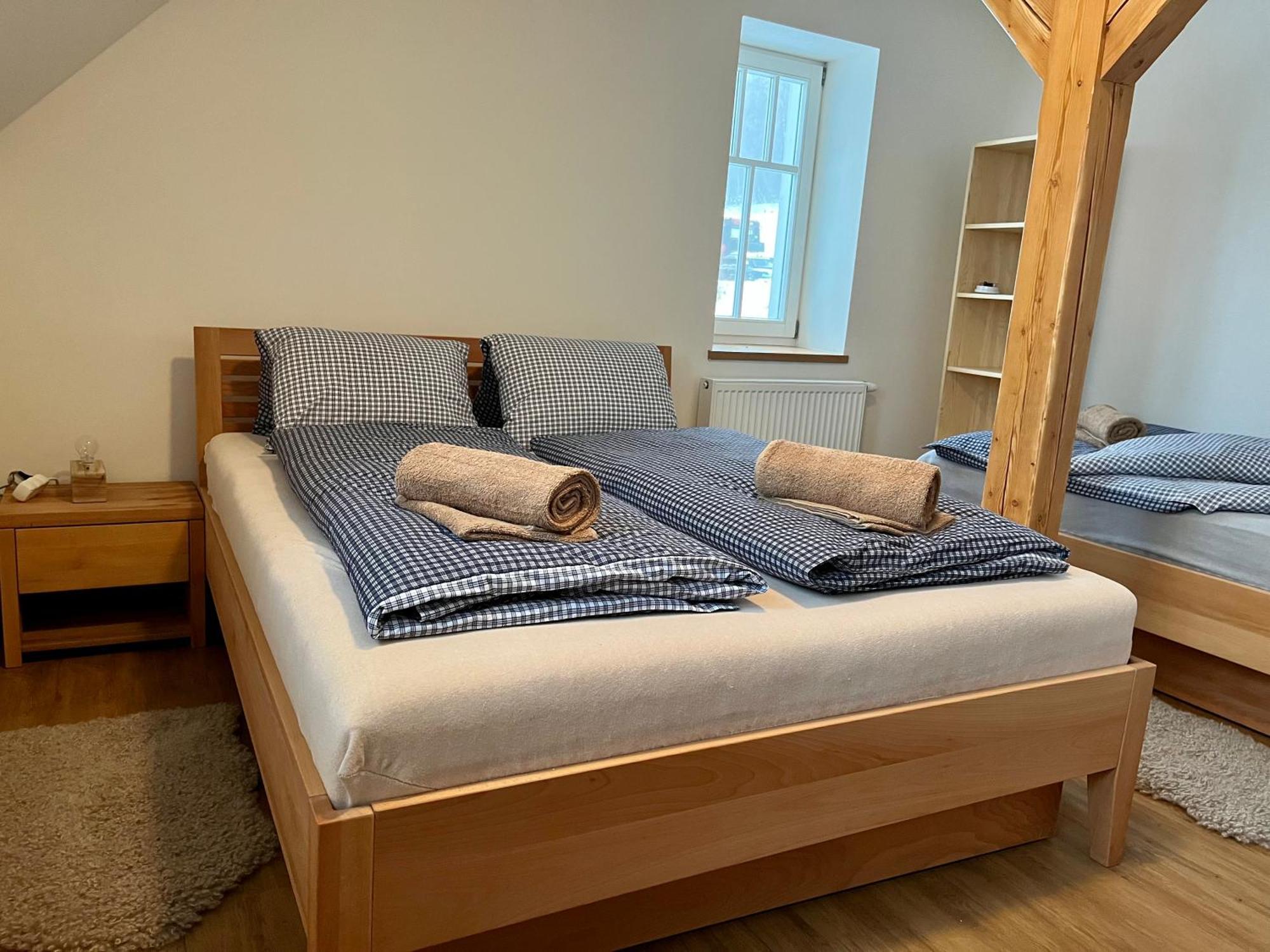 Chata Hubertka Krkonose Vítkovice Room photo