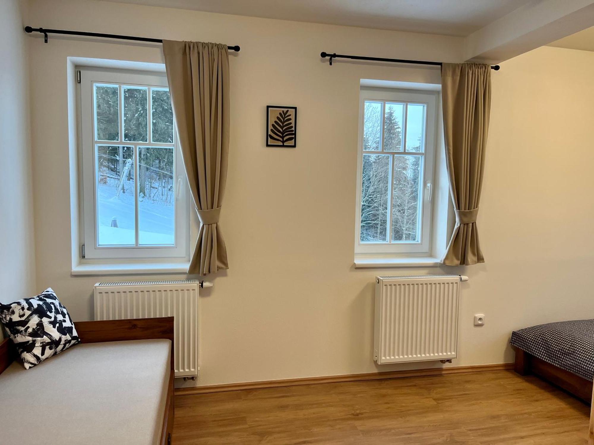 Chata Hubertka Krkonose Vítkovice Room photo
