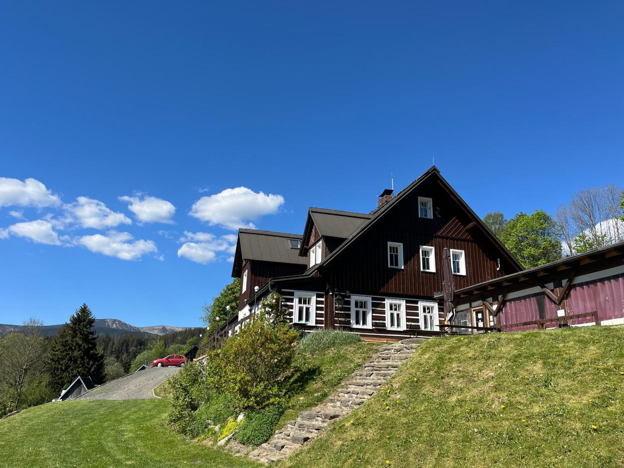 Chata Hubertka Krkonose Vítkovice Exterior photo